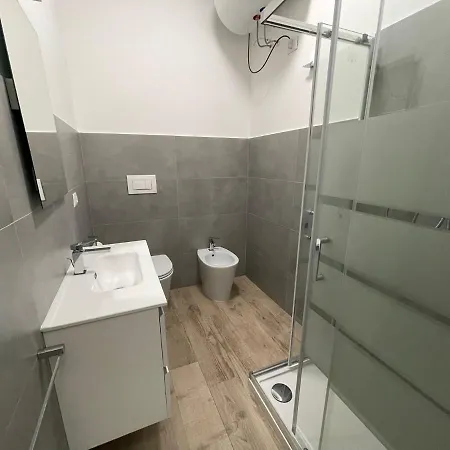 Guest - Comodo A Pochi Minuti Dal Mare! Apartamento