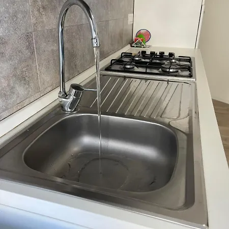 Appartamento Guest - Comodo A Pochi Minuti Dal Mare!